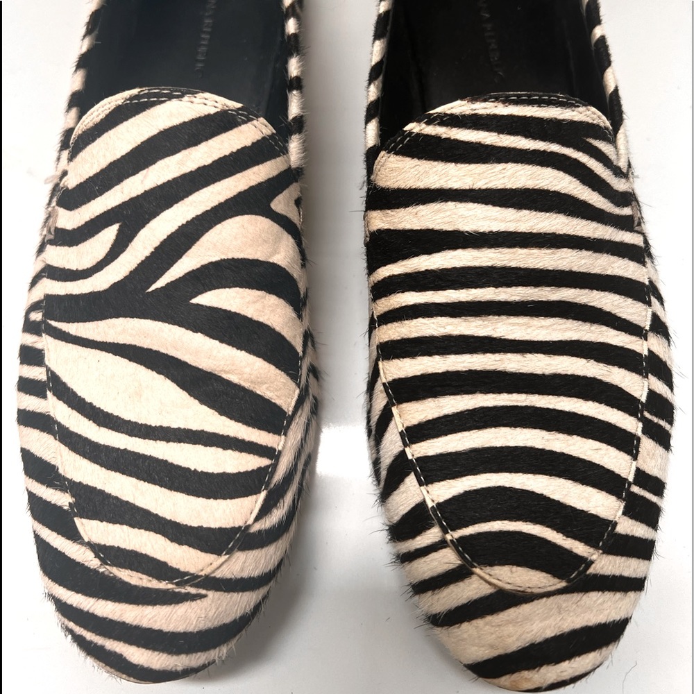 Hair calf leather zebra stripe loafers.